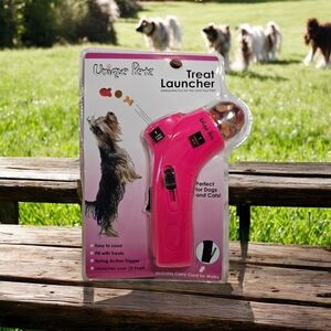 Pink Treat Launcher for Cats